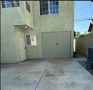 11111 Pope Ave, Lynwood, CA 90262