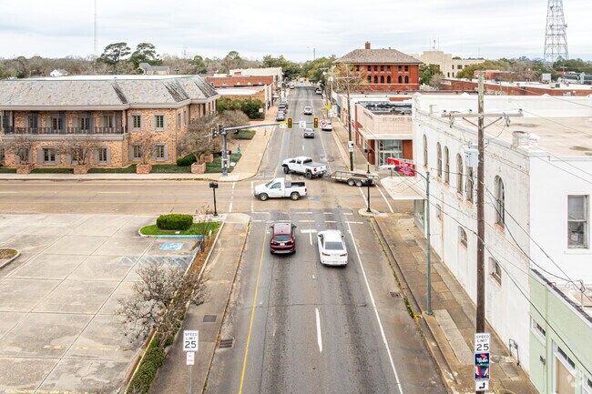 Landry Street in Downtown Opelousas has bars, boutiques and music venues.