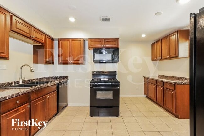 3815 212th Place, Matteson, IL 60443 - photo 6