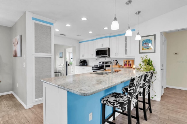 10105 Briar Cir, Hudson, FL 34667 - photo 6