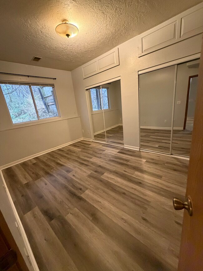 2612 Marshall Ave, Sioux City, IA 51106 - photo 7