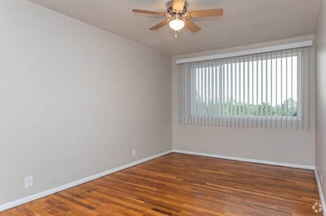 Peak 1535 on South 8th Street, Colorado Springs, CO 80905 - photo 6