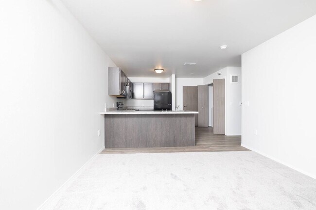 Copper Flats, Mitchell, SD 57301 - photo 6