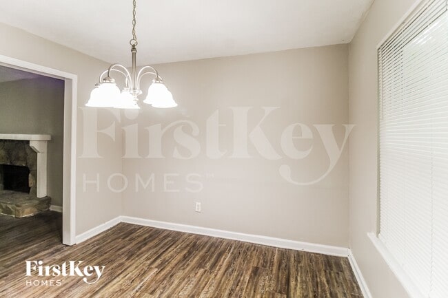 6719 Timbers E Dr, Lithonia, GA 30058 - photo 4