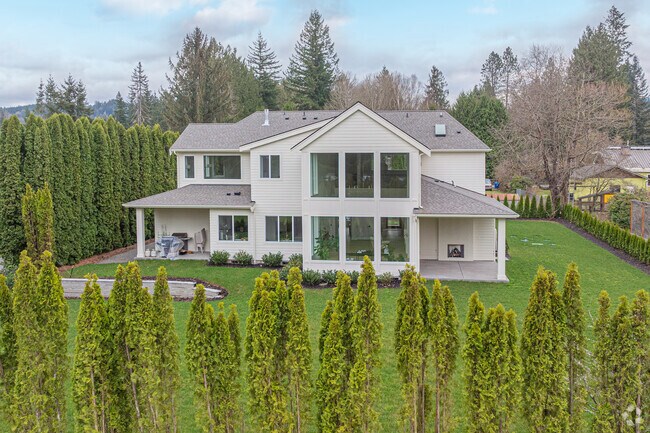 Larger Fall City houses can go from $900,000 to 1.4 million, depending on lot size and square footage.