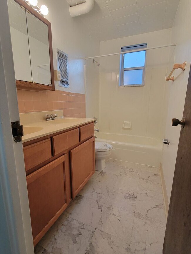 Carol Shamrock Apartments, Pittsburgh, PA 15202 - photo 7