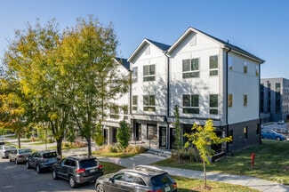 1011 S Saddle Creek Rd, Omaha, NE 68106