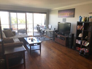 888 Logan St Unit 9F, Denver, CO 80203