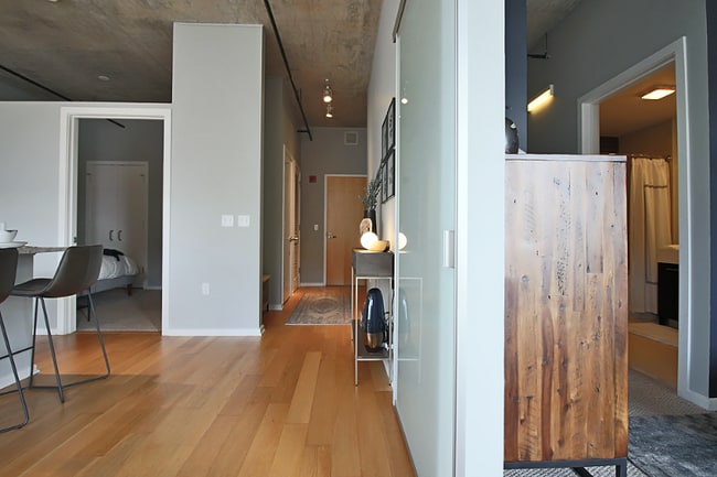 148 Roosevelt Rd, Chicago, IL 60605 - photo 4