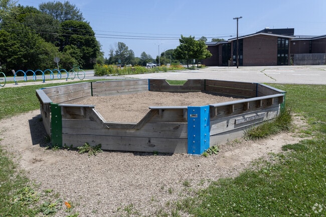 Little Harbour School in Portsmouth ranks high in student performance.