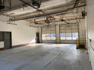 2120 Rice St, Saint Paul, MN 55113