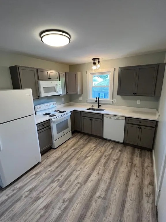 26 Island Ave Unit 28, East Providence, RI 02916