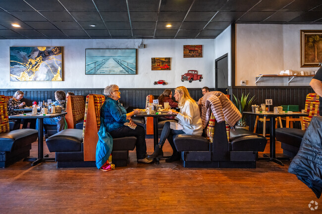 Enjoy home cooked meals from 3 Brothers Family Restaurant in Kaukauna.