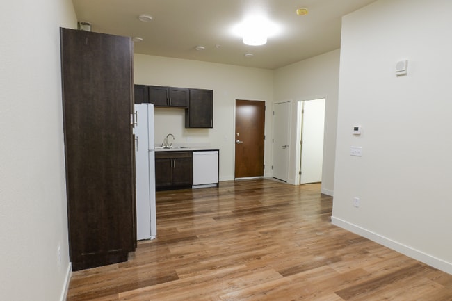 225 S Wadsworth Blvd unit 109, Lakewood, CO 80226 - photo 2