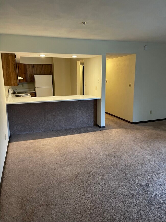 1510 Northbrook Dr Unit B-11, Normal, IL 61761