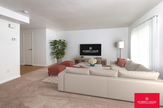 Summit Chase Apartments, Endicott, NY 13760 - photo 4