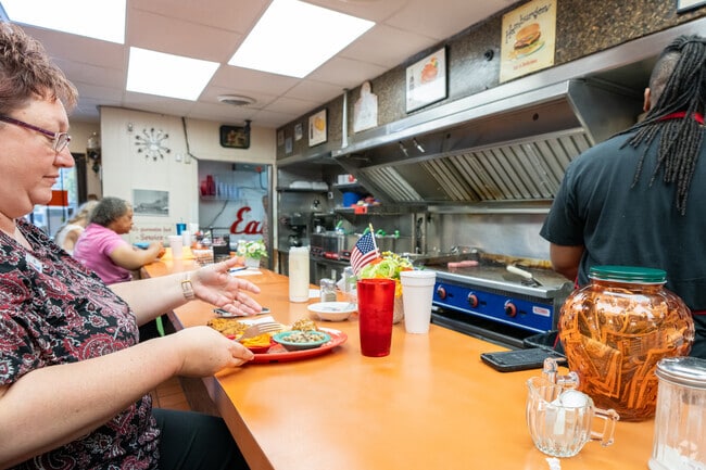 Residents of Highland/Stoner Hill enjoy having daily specials at The Cotton Boll Grill.