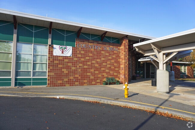 Country Elementary School provides education in the neighborhood of 
Weston.