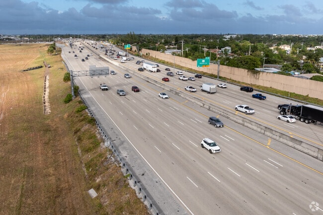 I-95 is easily accessible from Boca Pointe.