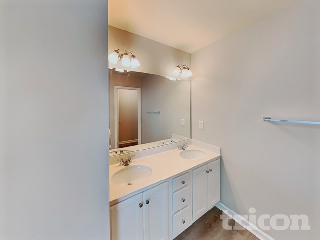 207 Stillwood Dr, Newnan, GA 30265 - photo 7