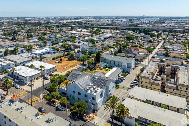 Environmental Charter Middle School is located in Inglewood, CA.