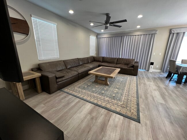 10147 W Meranto Ave, Las Vegas, NV 89178 - photo 4