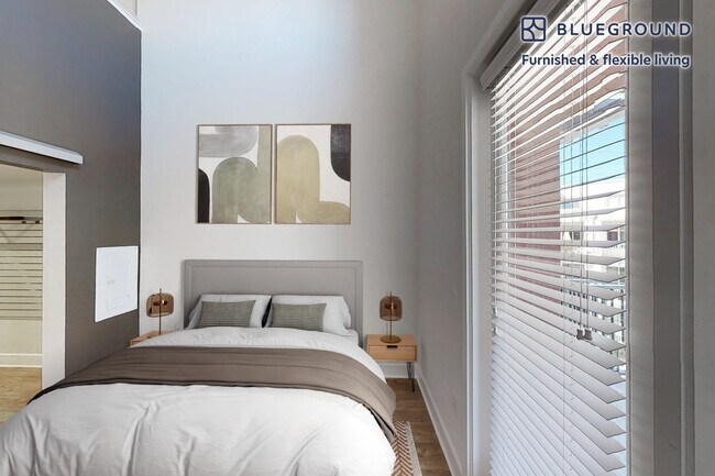 7400 Center Ave unit FL2-ID4768A, Huntington Beach, CA 92647 - photo 5