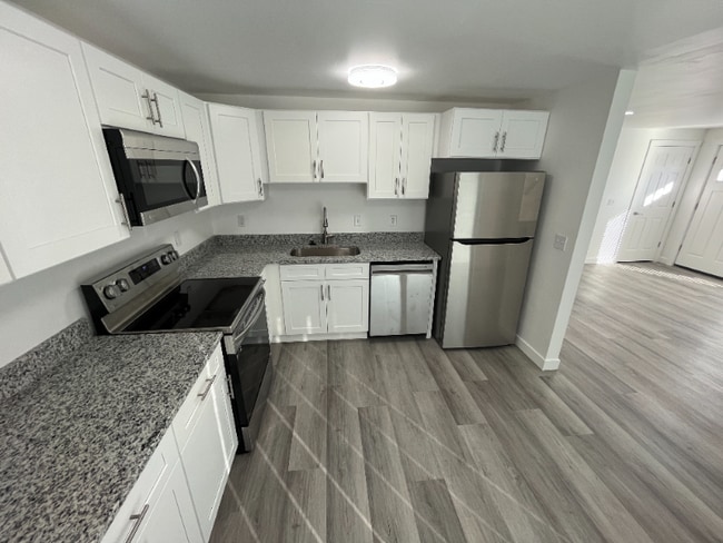 6876 S 90 E unit B, Midvale, UT 84047 - photo 6