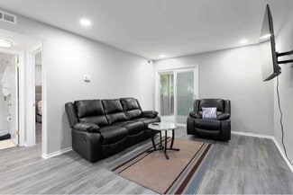 1712 N Hamilton St, High Point, NC 27262
