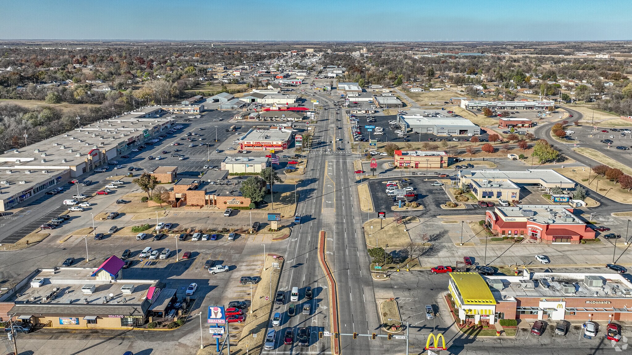 Enjoy the peace of Ninnekah with  bustling Chickasha right next door.