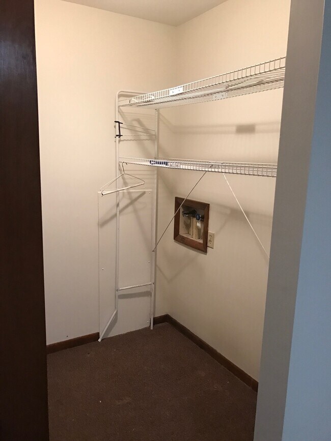 951 E Wabash St, Frankfort, IN 46041 - photo 6