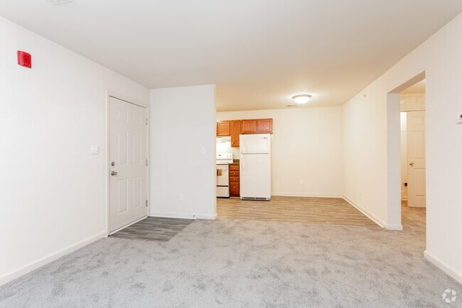 Legacy on Elm, Greensboro, NC 27406 - photo 4