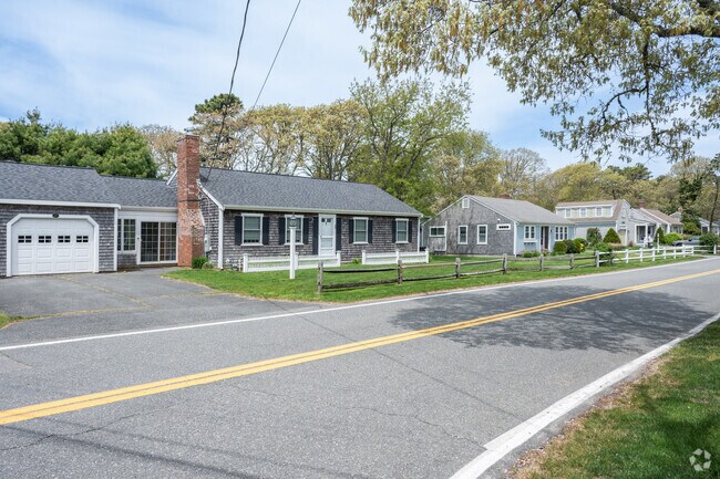 Ranch homes are one of the most popular architectural styles in the Northwest Harwich neighborhood.