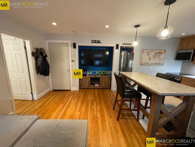 10 Aberdeen St unit 7-10, Boston, MA 02215 - photo 3