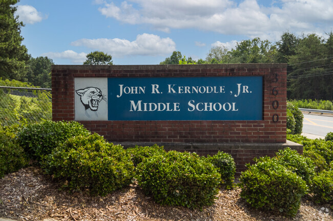 Kernodle Middle School, Rankings & Reviews - Homes.com