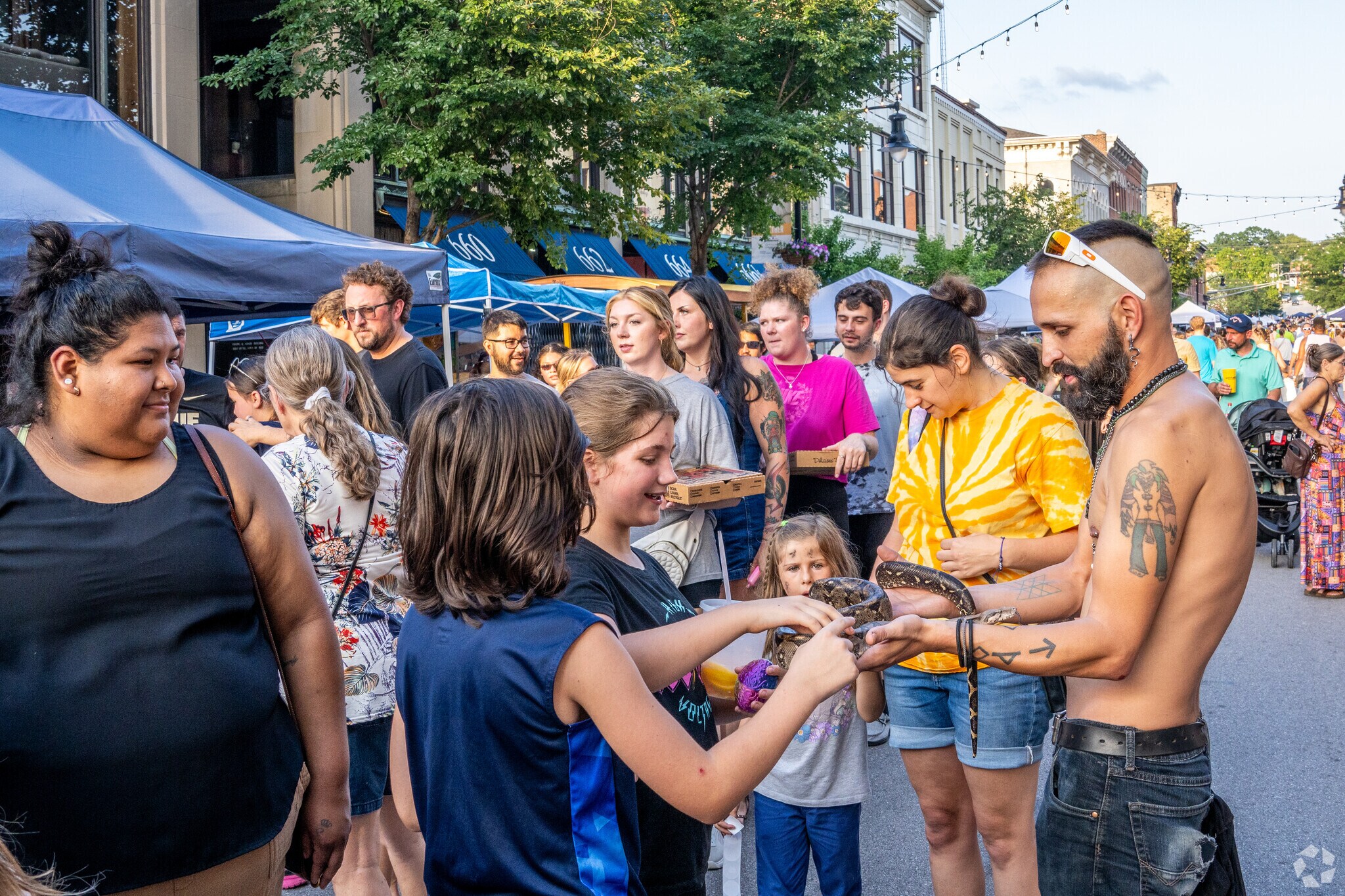 Locals enjoy going to nearby Lafayette for events.