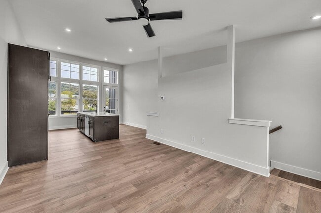 105 Peerless Ave unit 38158611, Chattanooga, TN 37405 - photo 6