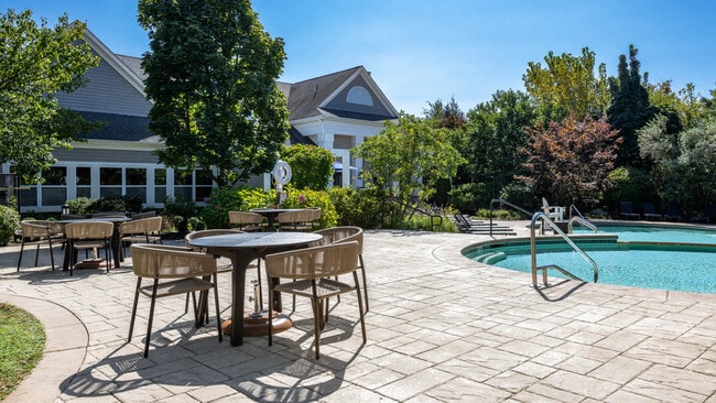 333 Ricciuti Dr unit 703, Quincy, MA 02169 - photo 3