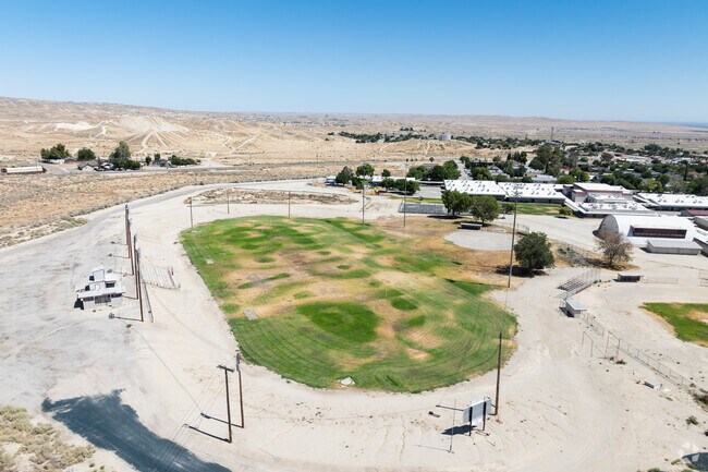 Students can take advantage of numerous sports opportunities Maricopa Sr High School.