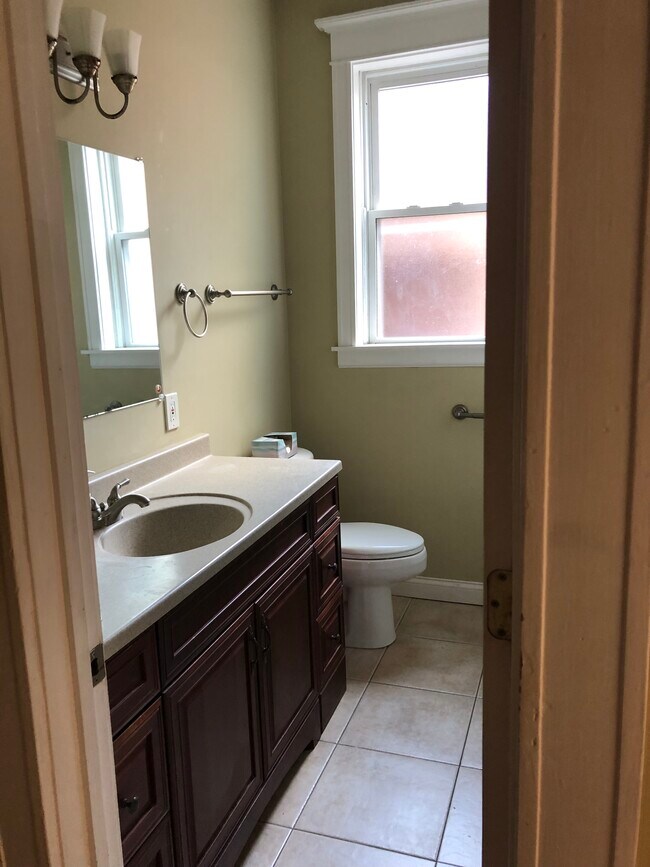 6123 Waterman Blvd unit First Floor, Saint Louis, MO 63112 - photo 7