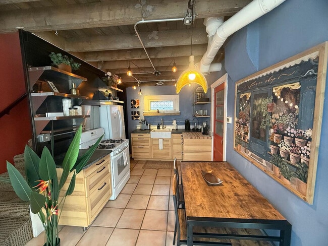 2900 Champa St unit ID1352699P, Denver, CO 80205 - photo 2