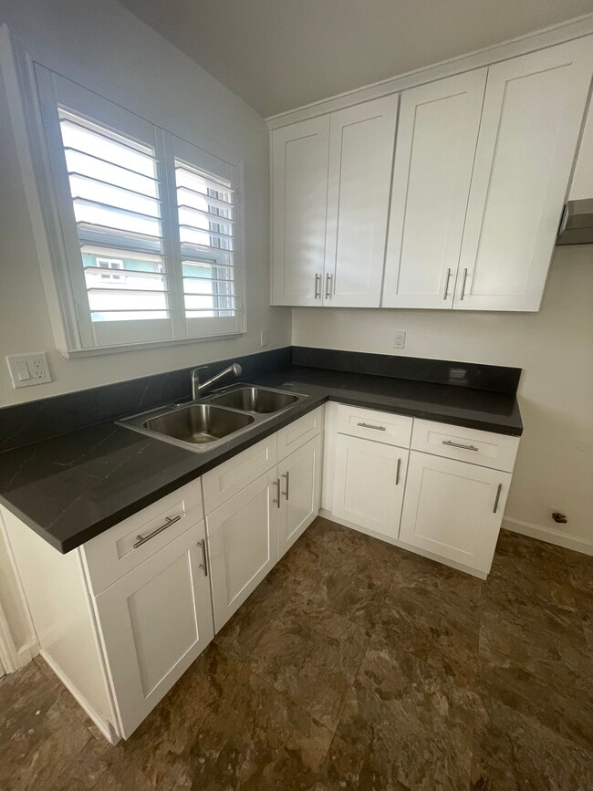 1631 Del Amo Blvd unit 1631, Torrance, CA 90501 - photo 7