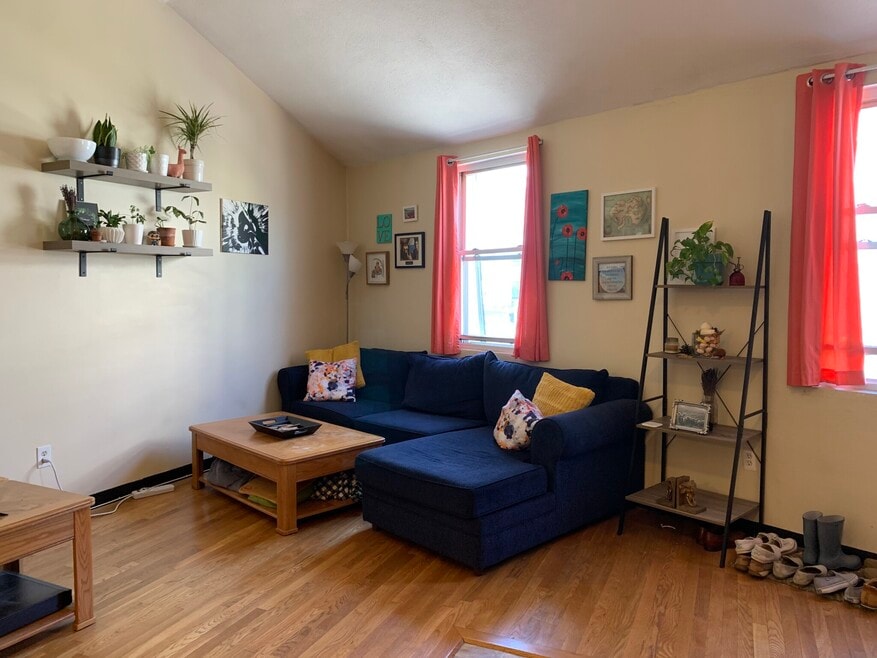 17 Leeds St unit 1, Boston, MA 02127 - photo 1