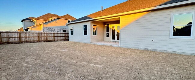 151 Annette Dr, Castroville, TX 78253 - photo 5