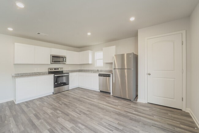 671 Farmstead Trail, Inman, SC 29349 - photo 5