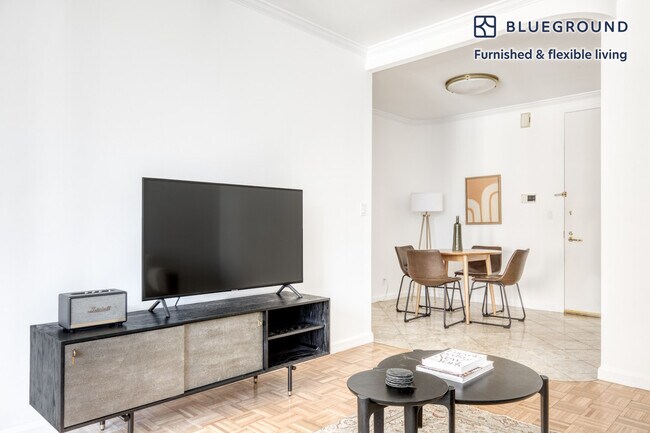 150 E 57th St unit FL23-ID516, New York, NY 10022 - photo 3