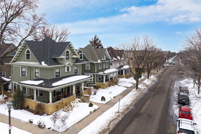 Victorian-style homes near Grand Avenue in Summit Hill.