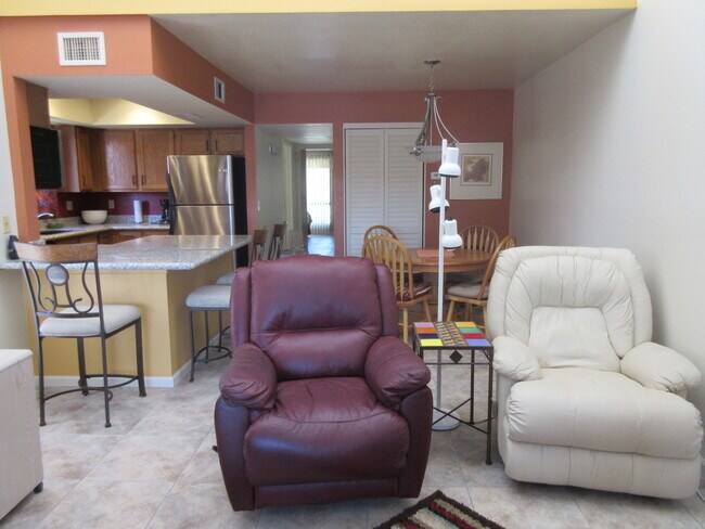 8651 E Royal Palm Rd unit 209, Scottsdale, AZ 85258 - photo 7