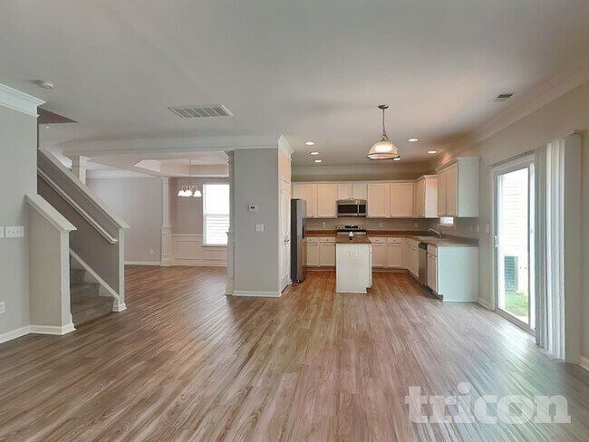 416 Rook Rd, Charlotte, NC 28216 - photo 5