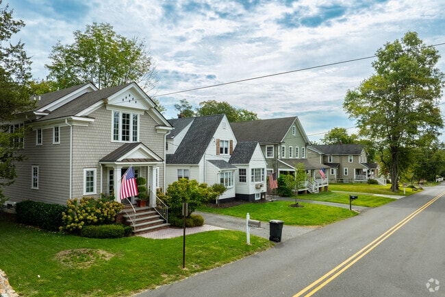 Large trees sit along the neighborhood streets, reminding Harding residents of the natural beauty that surrounds them.